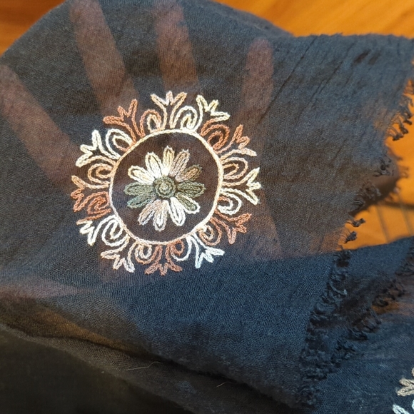 Soft Oversized Embroidered Scarf - Picture 3 of 5